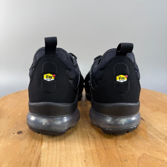 Nike Air VaporMax Plus SE Womens Size 9.5 Shoes Black Anthracite Sneakers NEW - Picture 4 of 8